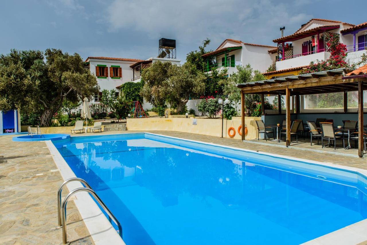 Sunflowers Apartments Marathókambosz Kültér fotó