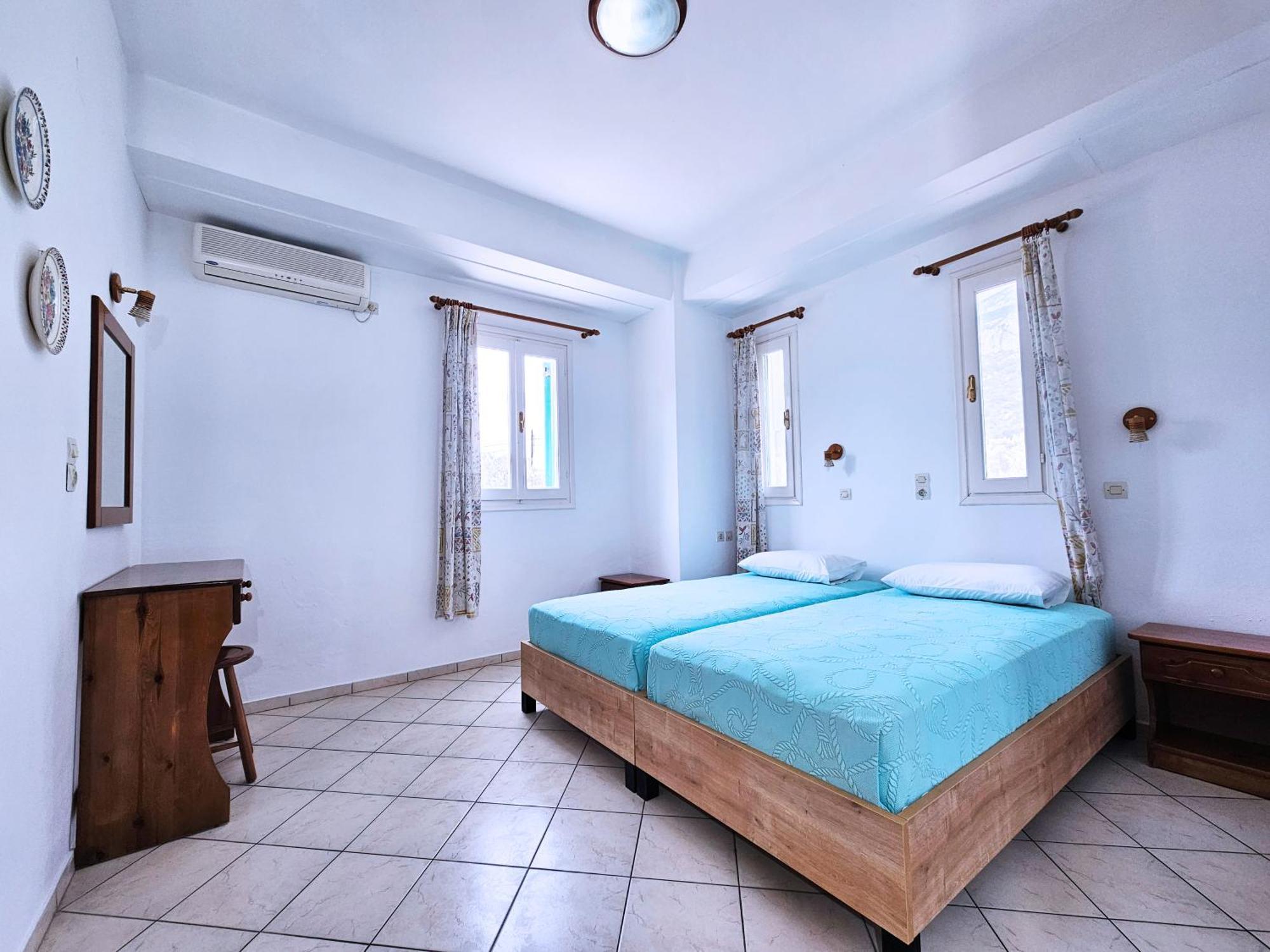 Sunflowers Apartments Marathókambosz Kültér fotó