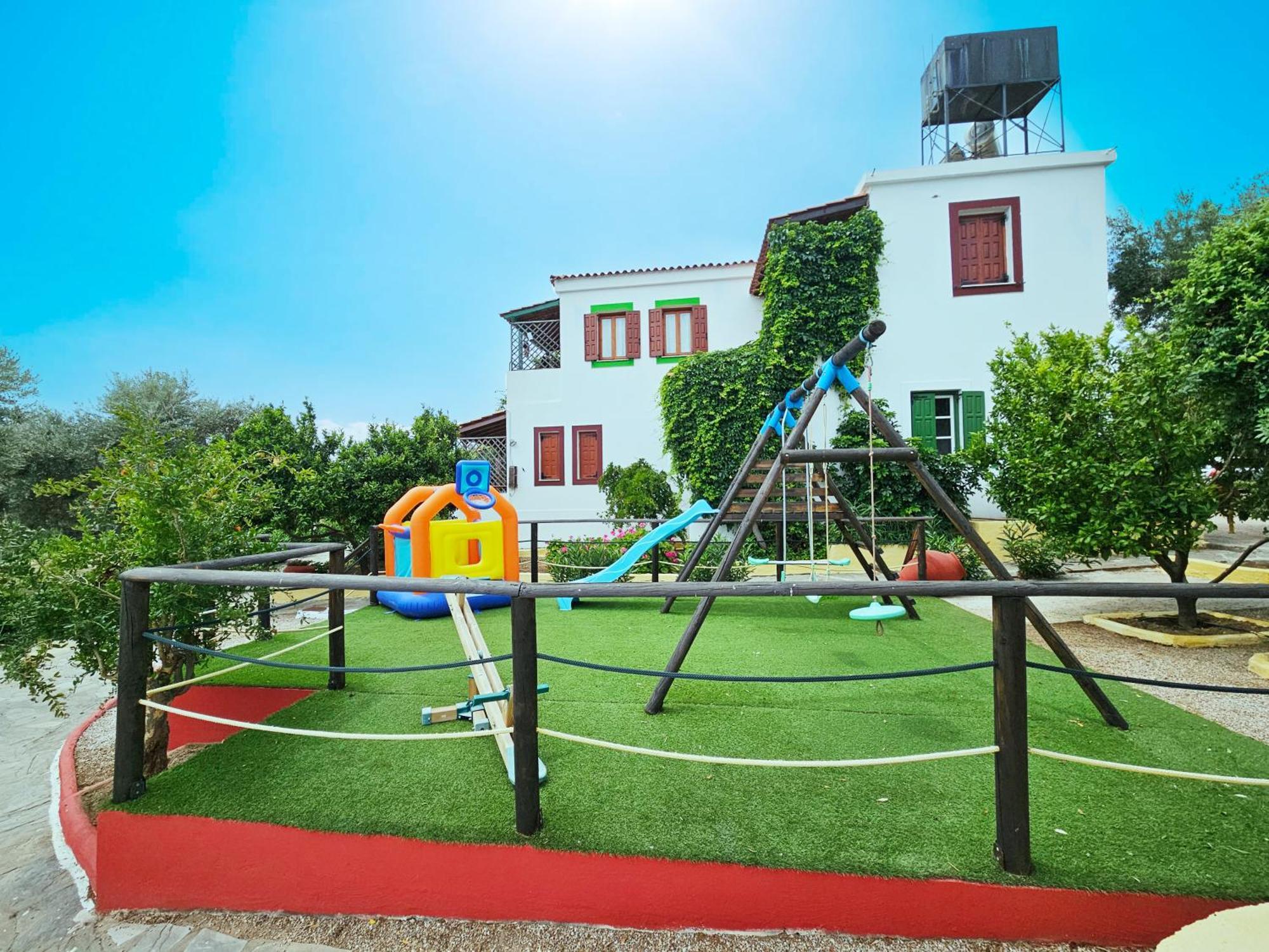 Sunflowers Apartments Marathókambosz Kültér fotó